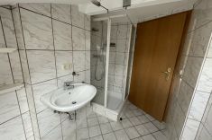 Bad Dachgeschoss Ansicht II