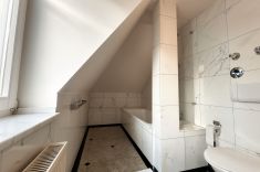 Badezimmer Ansicht III