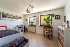 Schlafzimmer III OG